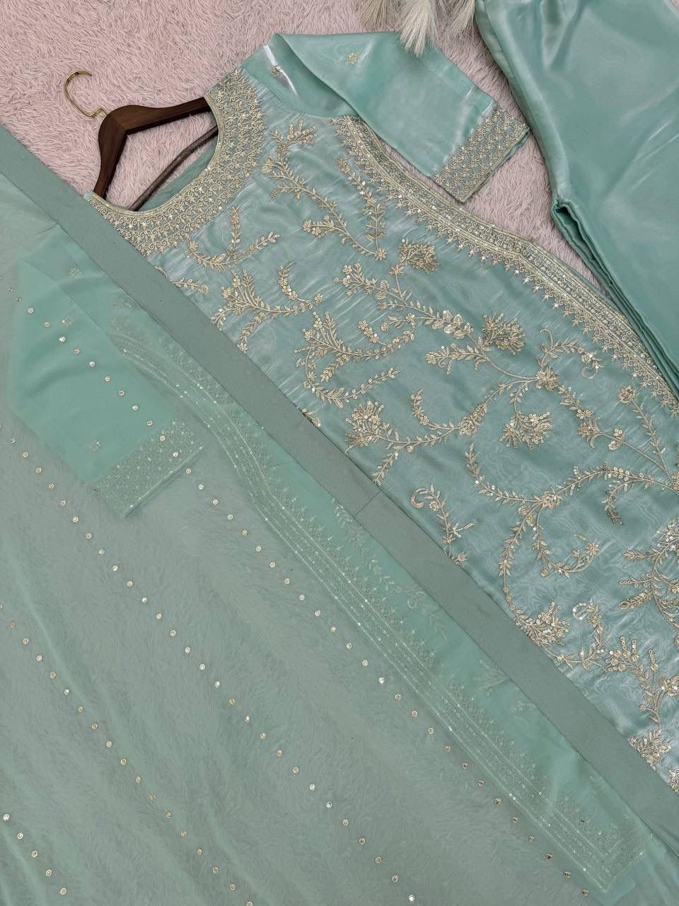 Pure silk straight suit