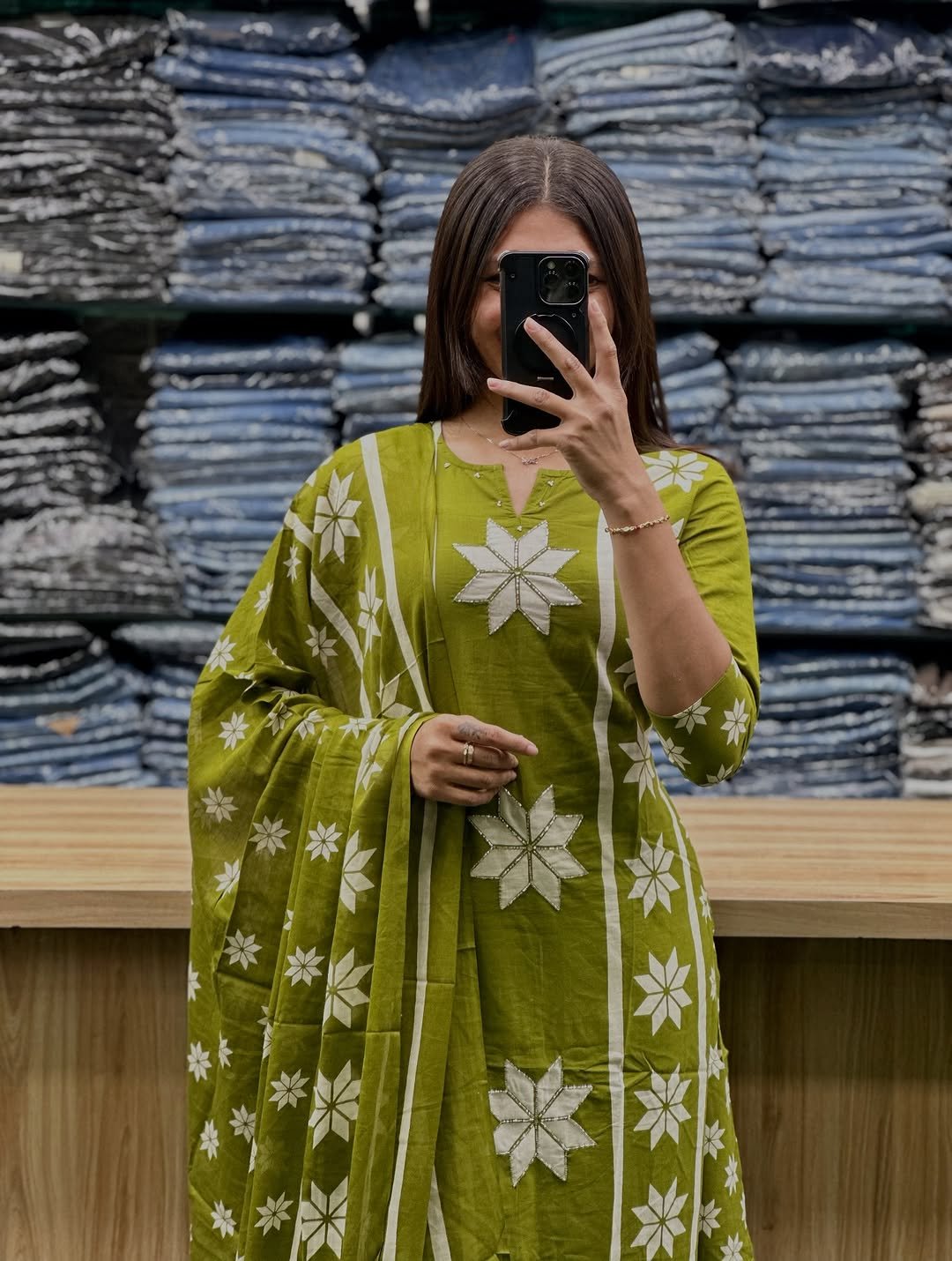 Beautiful Katha work on kurti