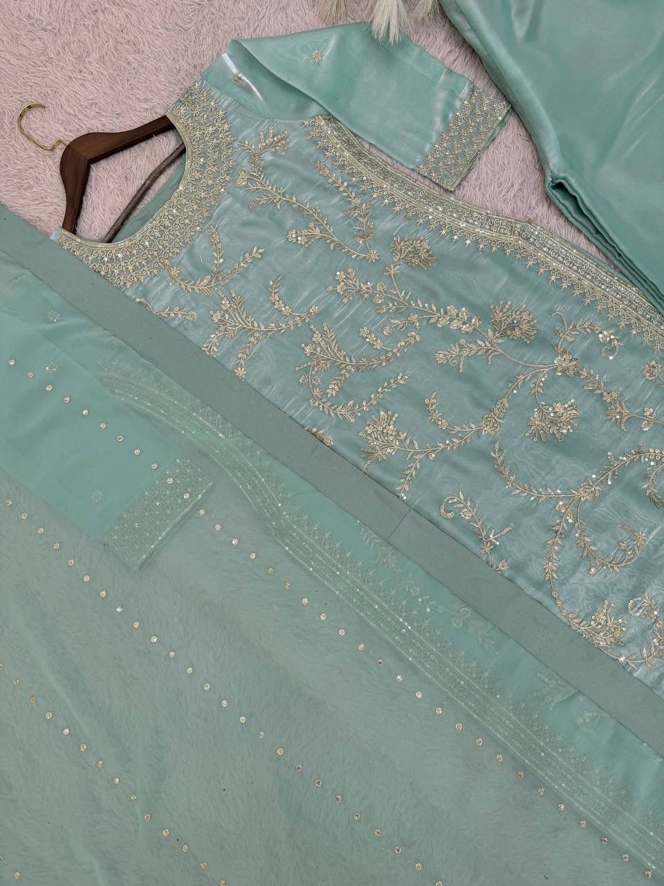 Pure silk straight suit