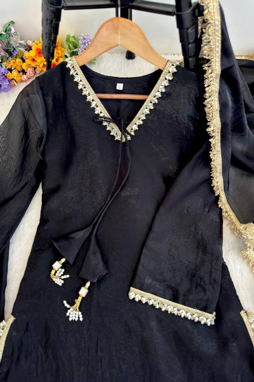 Black Farsi Style Salwar Suit Black Farsi Style Salwar Suit