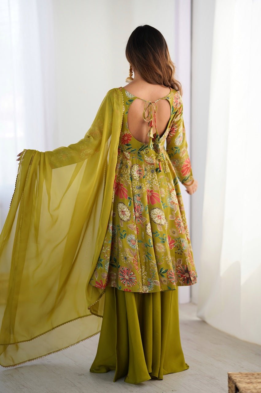 Premium Mehndi Green Floral Printed Chanderi Silk Kurta Kediya Palazzo Set with Organza Dupatta Premium Mehndi Green Floral Printed Chanderi Silk Kurta Kediya Palazzo Set with Organza Dupatta