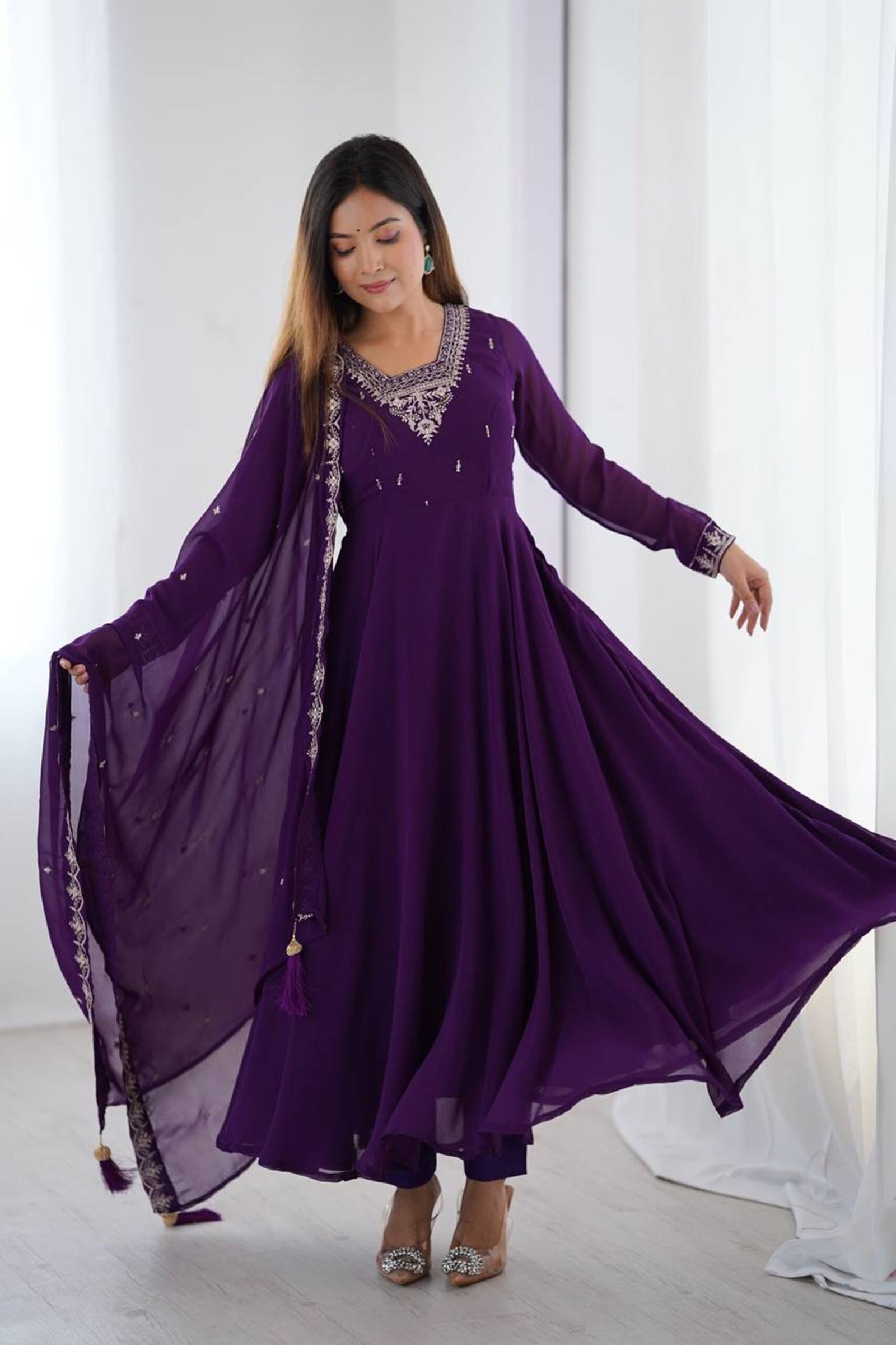 Purple Georgette Embroidered Anarkali Suit Set Purple Georgette Embroidered Anarkali Suit Set