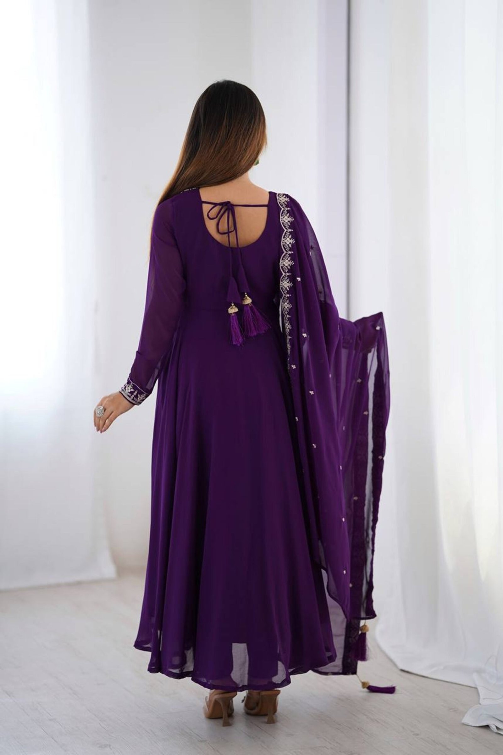 Purple Georgette Embroidered Anarkali Suit Set Purple Georgette Embroidered Anarkali Suit Set