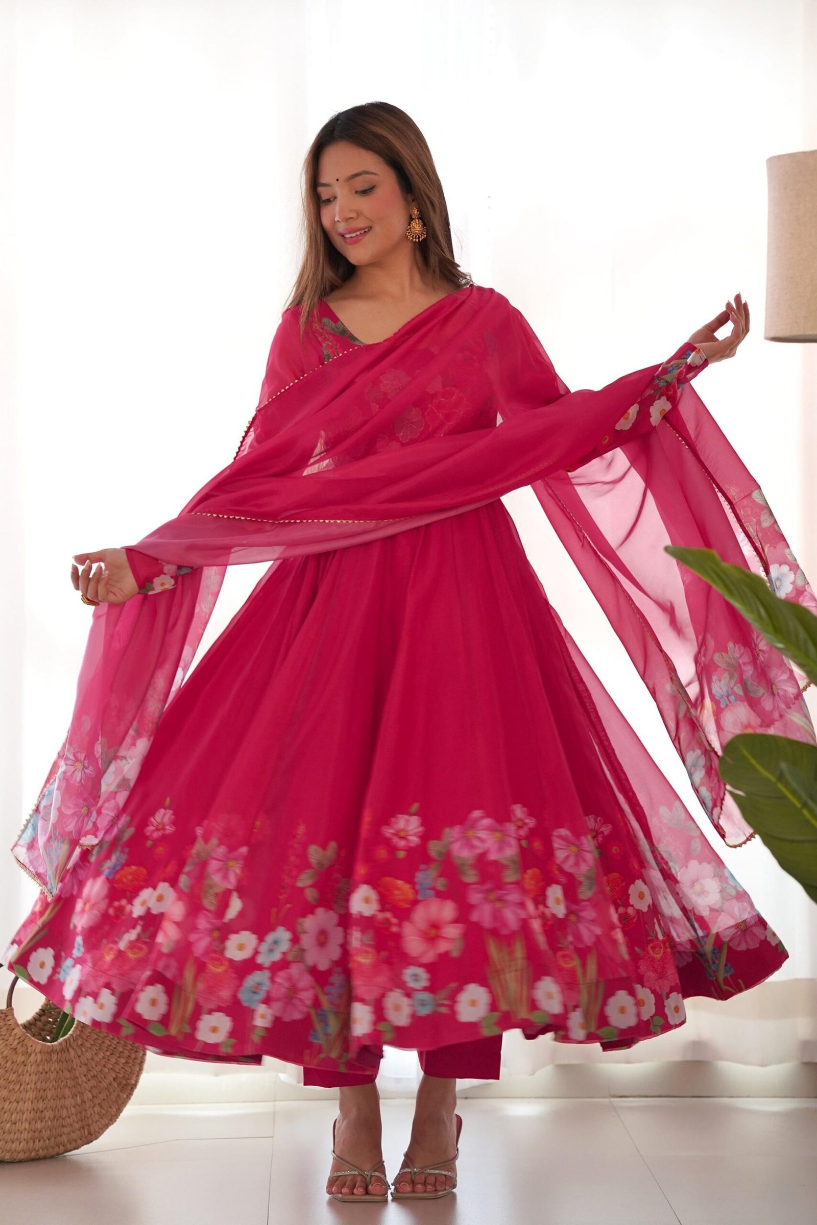 Rani Pink Flower Print Organza Silk Anarkali Suit Set Rani Pink Flower Print Organza Silk Anarkali Suit Set