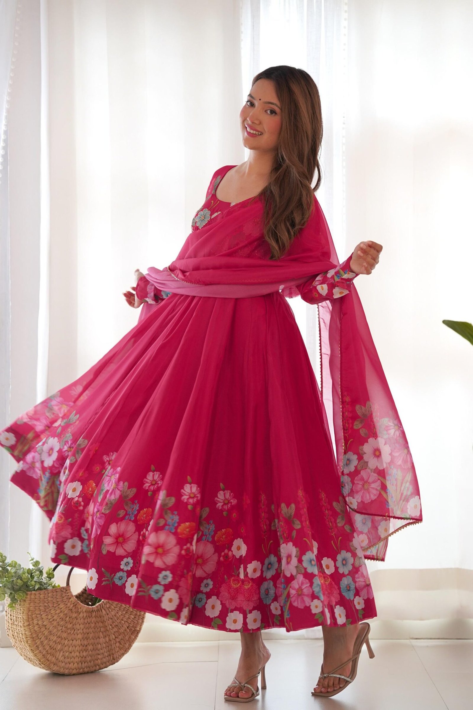 Rani Pink Flower Print Organza Silk Anarkali Suit Set Rani Pink Flower Print Organza Silk Anarkali Suit Set