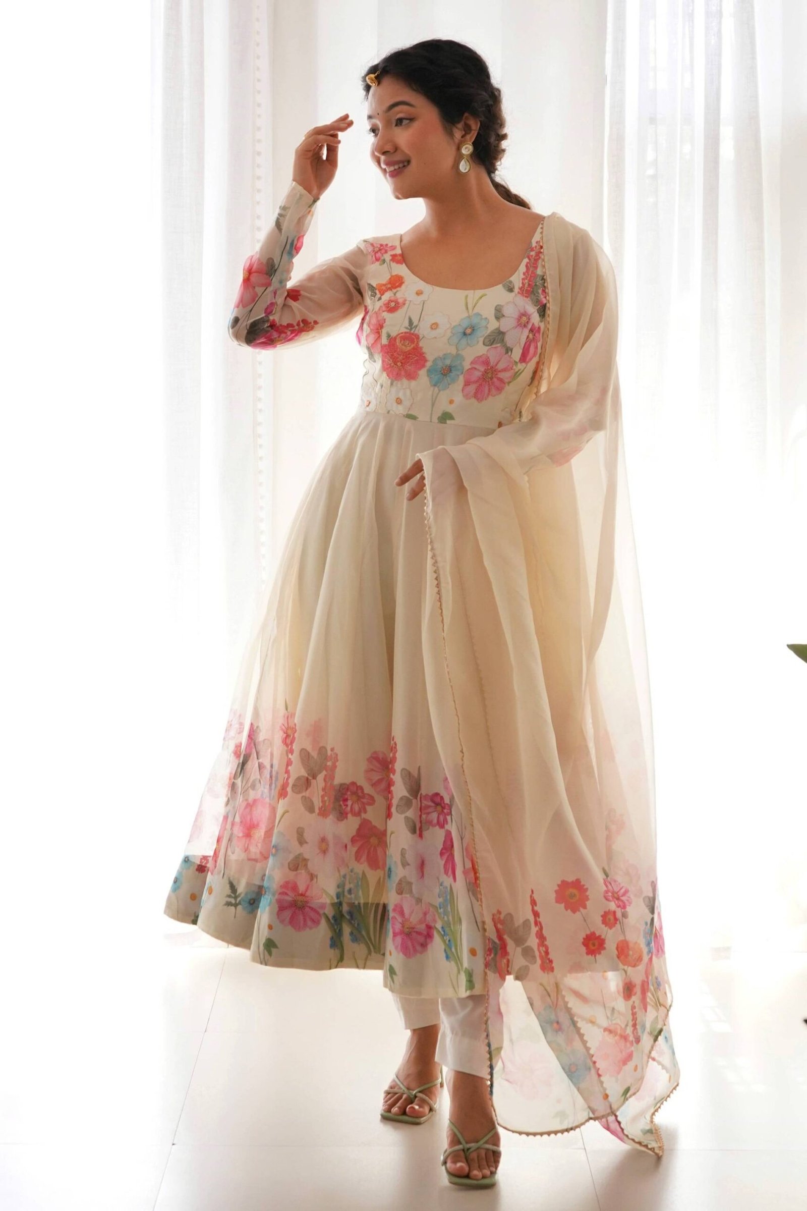 Floral Elegance: Cream Color Flower Print Anarkali with Zari Work and Dupatta Floral Elegance: Cream Color Flower Print Anarkali with Zari Work and Dupatta
