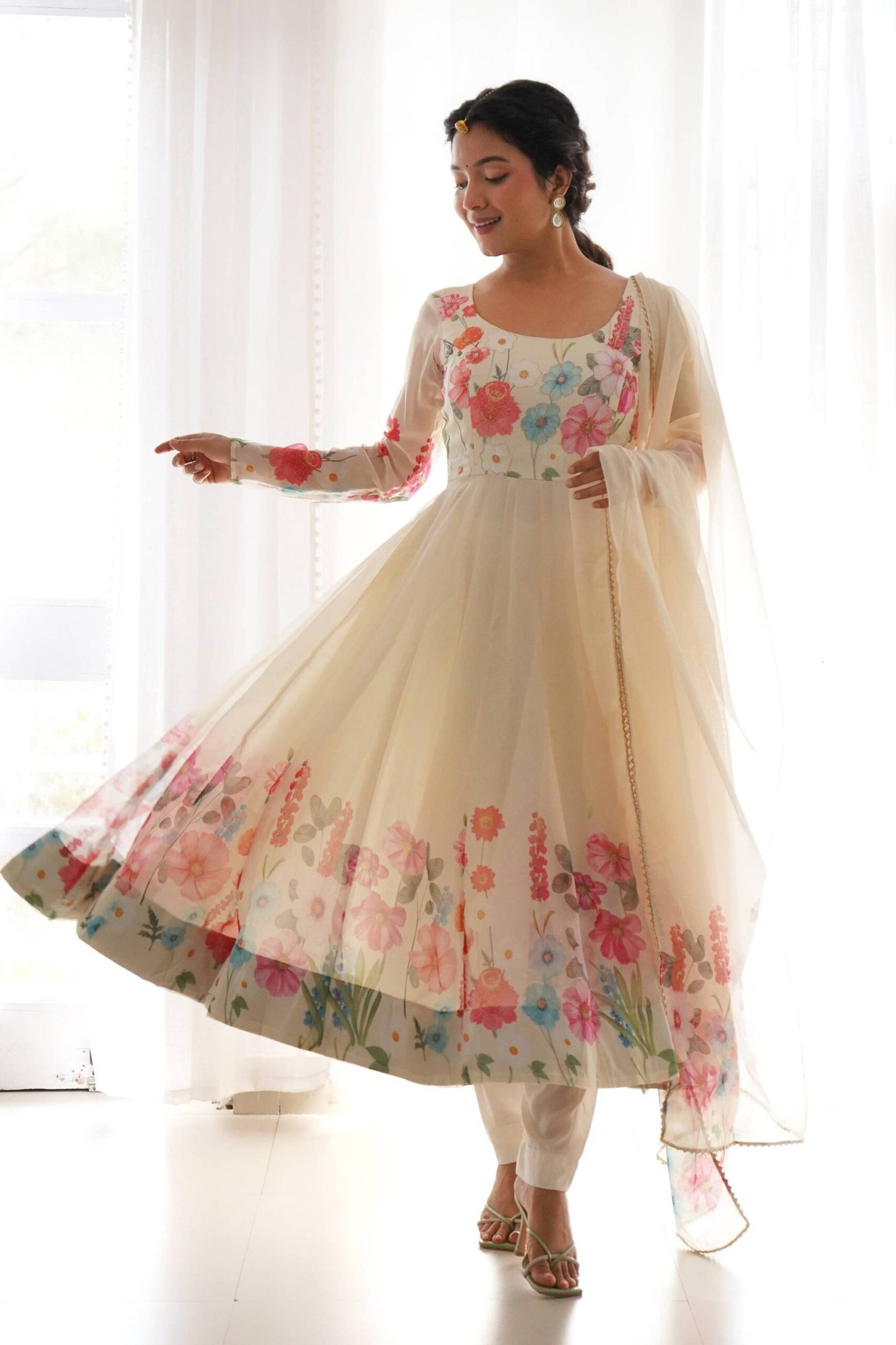 Floral Elegance: Cream Color Flower Print Anarkali with Zari Work and Dupatta Floral Elegance: Cream Color Flower Print Anarkali with Zari Work and Dupatta