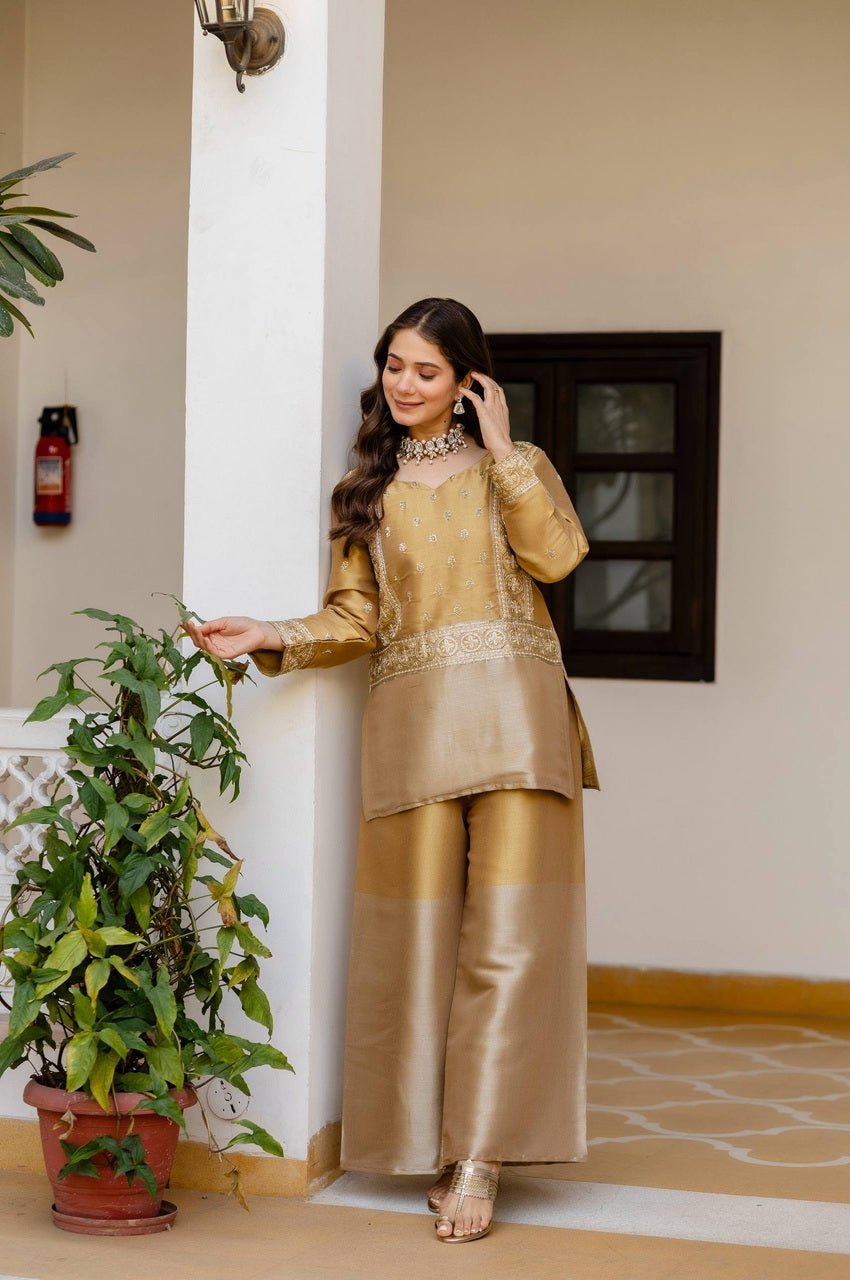 Banarasi Viscose Co-Ord Set – Elegant Ethnic Fusion Banarasi Viscose Co-Ord Set – Elegant Ethnic Fusion