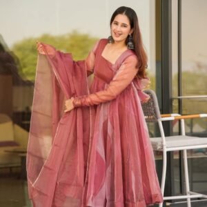 Stunning Salmon Soft Organza Anarkali Suit Set with Lace Border Dupatta