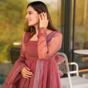 Stunning Salmon Soft Organza Anarkali Suit Set with Lace Border Dupatta
