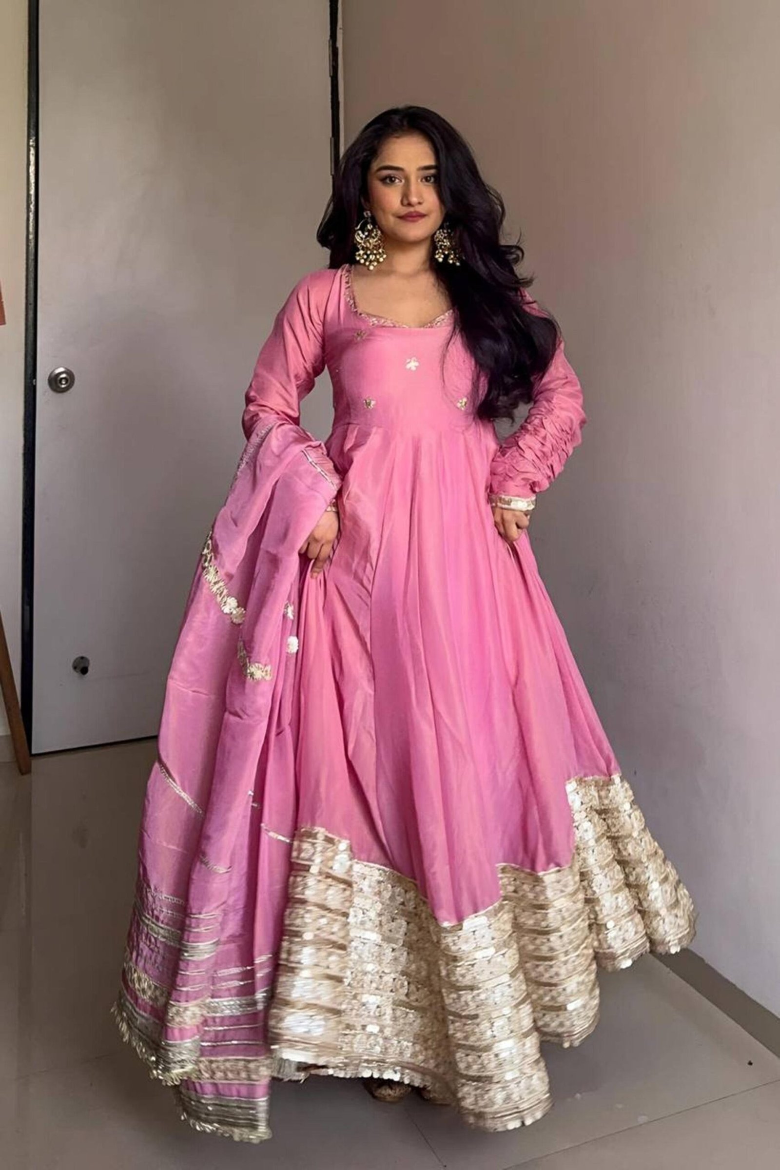Pink Elegant Chinon Embroidered Suit Set Pink Elegant Chinon Embroidered Suit Set