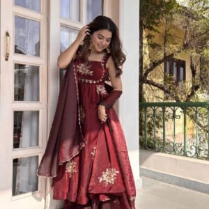 Maroon Fendy Silk Suit Set with Thread & Sequence Work